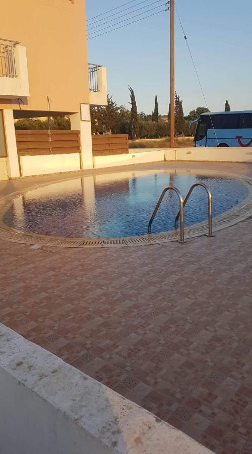 Andris Apartment Paralimni Zewnętrze zdjęcie