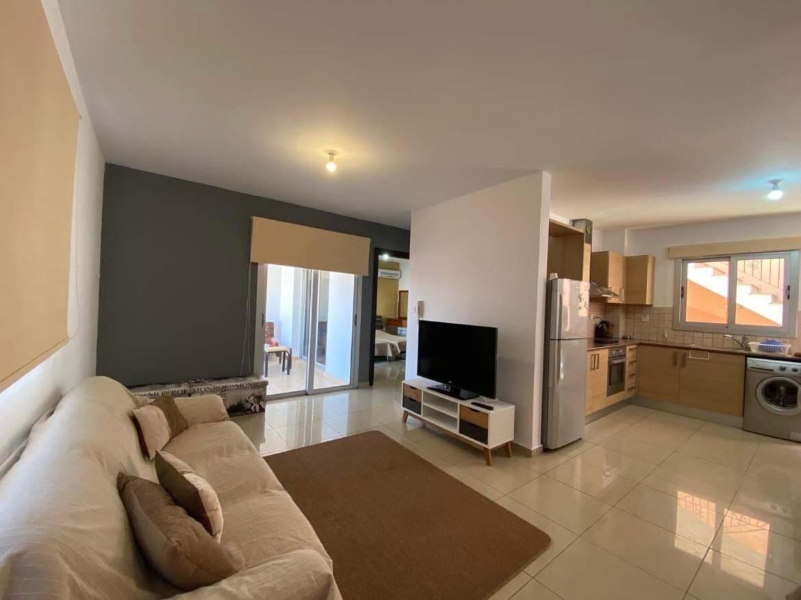 Andris Apartment Paralimni Zewnętrze zdjęcie